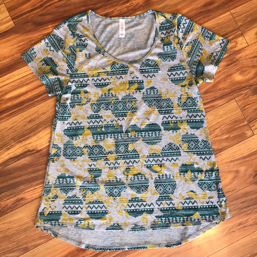 LuLaRoe Classic Tee